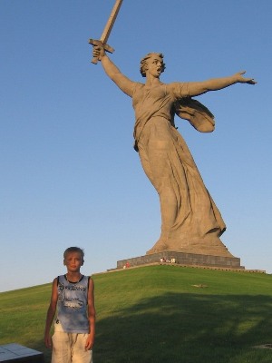 Главный монумент «Родина-мать зовет!» Фото Вяткина А., 2007 г.